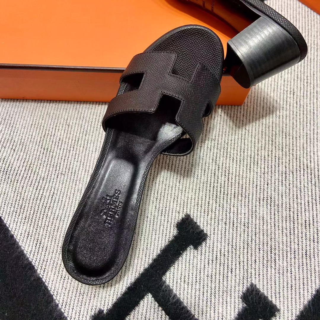 에르메스 올수공 오아시스 슬리퍼 샌들 앱송 47